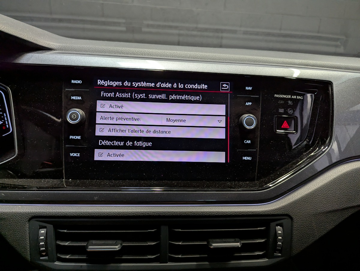 Volkswagen Polo 2.0 TSI 200ch DSG6 GTI VIRTUAL-BEATS-SIEGES CHAUFFANT
