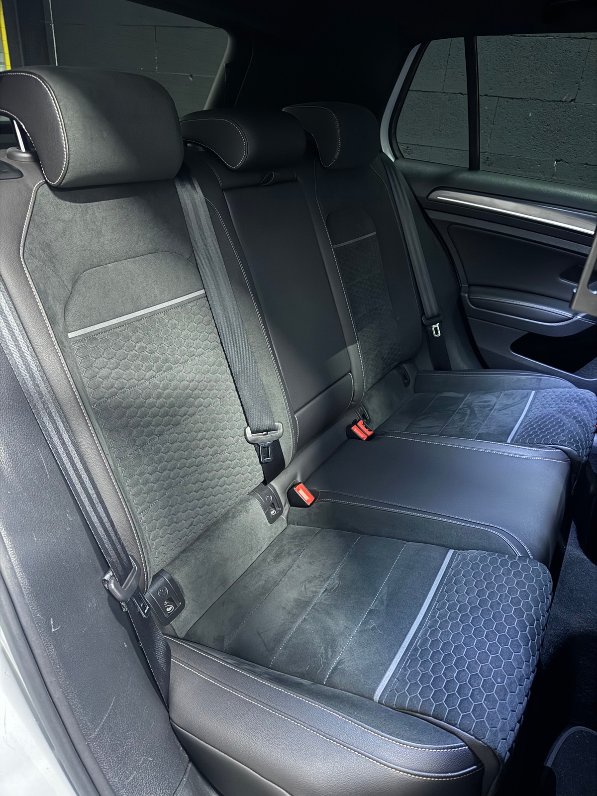 Volkswagen Golf VII GTE 1.4 TSI 204ch DSG7 ORYX WEISS