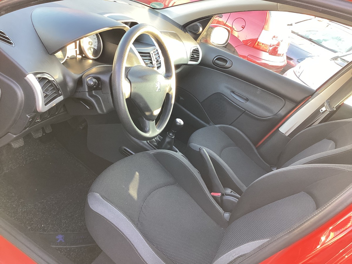 Peugeot 206 + 1.4 Urban
