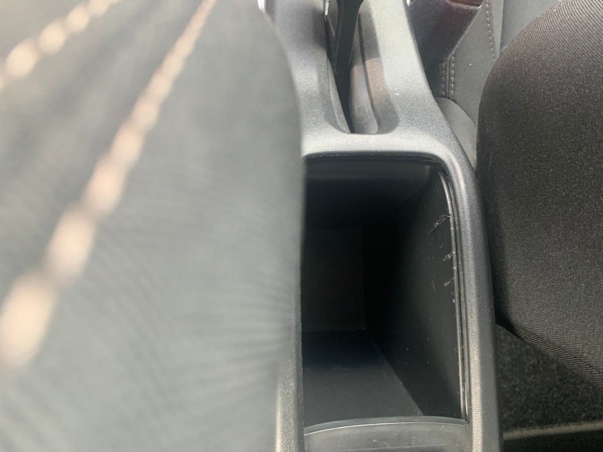 Peugeot 2008 100 ch | Style | Régulateur de vitesse | GPS | Bluetooth | Radar arriére | Barres toit
