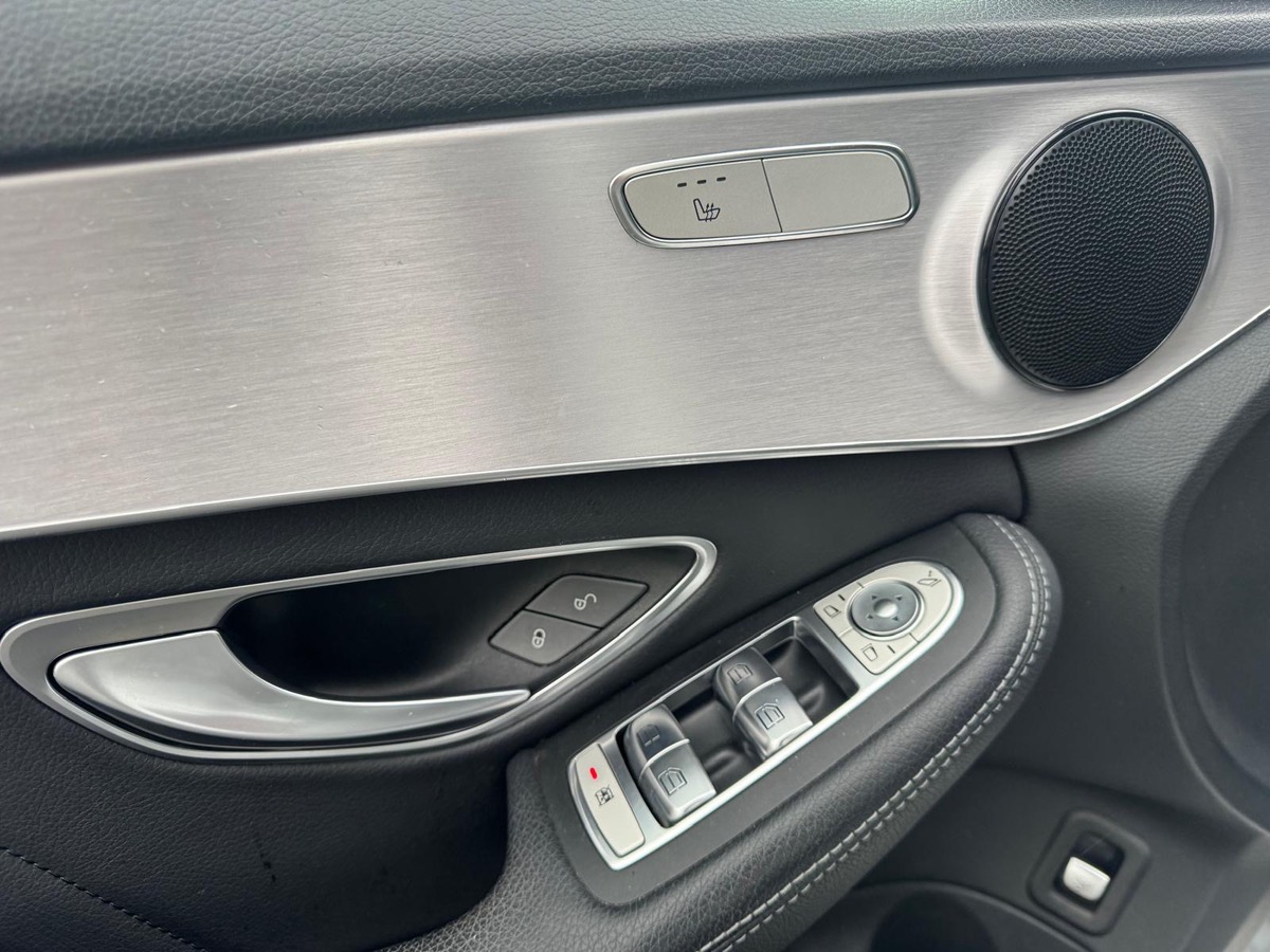 Mercedes-Benz Classe C Break 220 d 194ch AMG Line 9G-Tronic