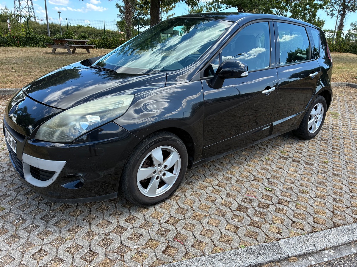 RENAULT Scenic III