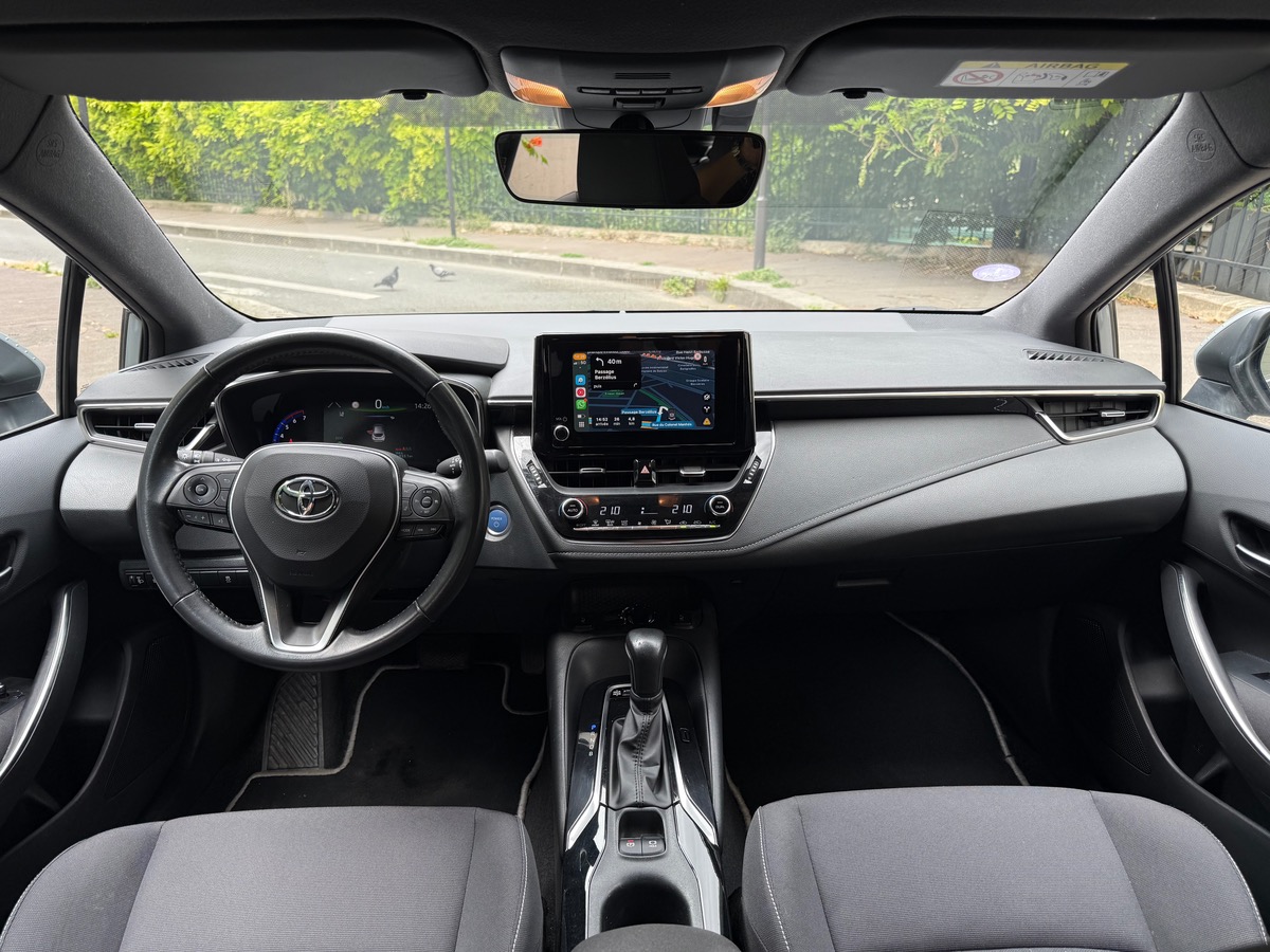 Toyota Corolla 1.8 Hybrid Dynamic Business