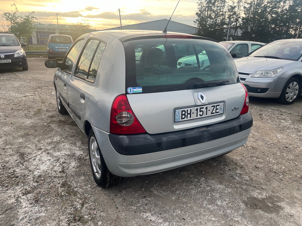 RENAULT Clio 1.4I 16V