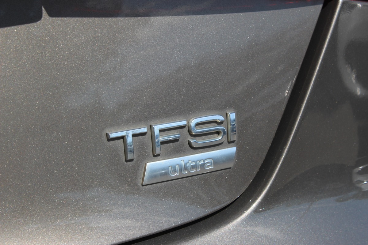 Audi A3 III 1.4 TFSi 150 ch AMBITION LUXE S TRONIC 7 + TOIT OUVRANT