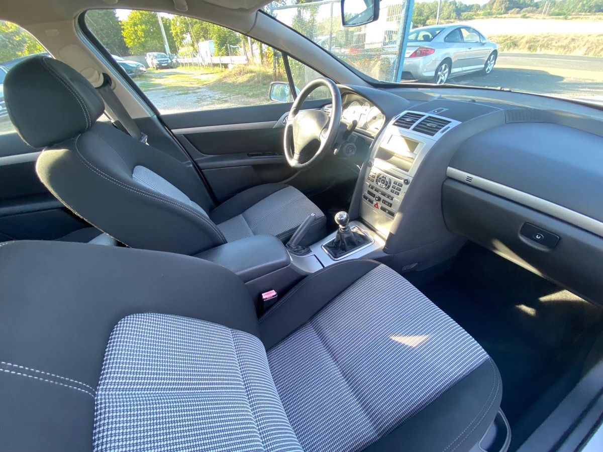 Peugeot 407 2.0 hdi 136cv pack sport