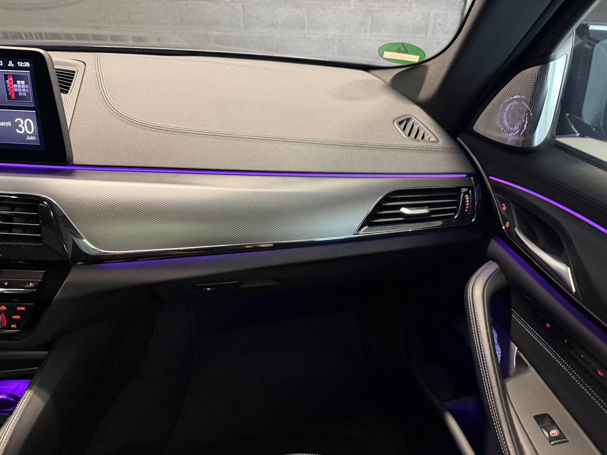 Bmw M5 compétition f90 lci phase 2 4.4 l v8 bi- turbo Bowers & Wilkins / Toit Ouvrant / Caméra 360°