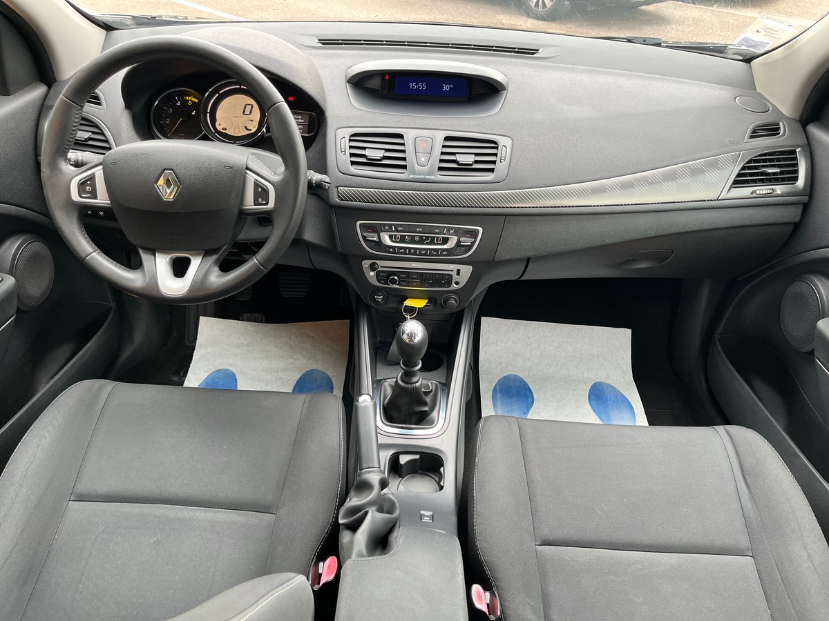 RENAULT Megane III Phase 2 Estate 1.5 dCi 110 CH