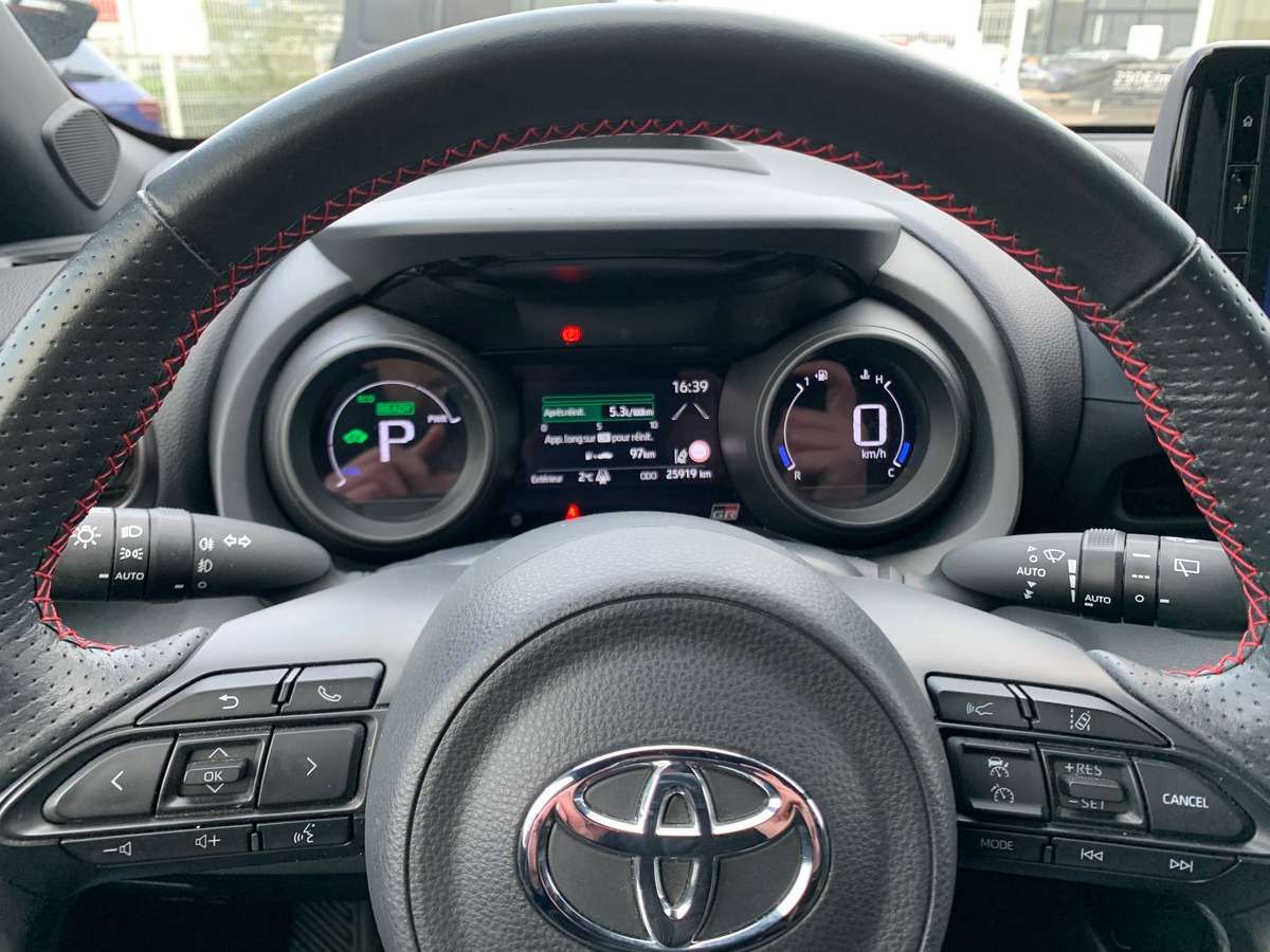 Toyota Yaris GR 116 ch | GR SPORT | Contrat Maintenance 4 ans ou 45000 kilométres en date du 22/07/2023