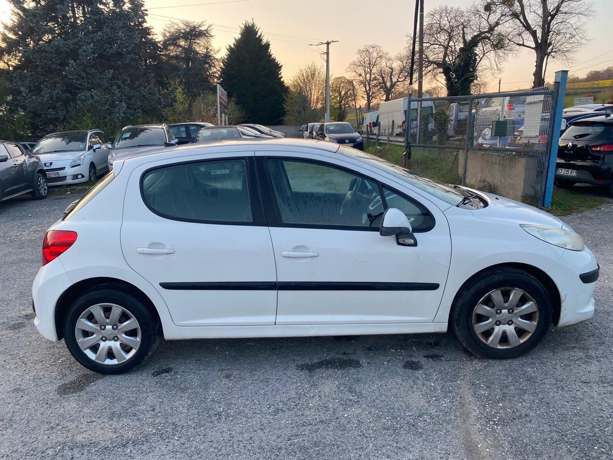 Peugeot 207 1.4 hdi 70cv