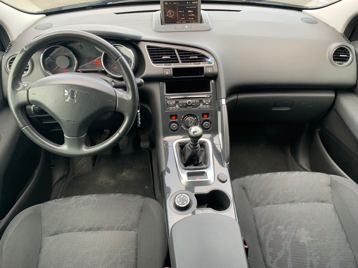 Peugeot 3008 115 ch | GPS | Bluetooth | Régulateur de vitesse | Sièges rang 2 rabattables à plat
