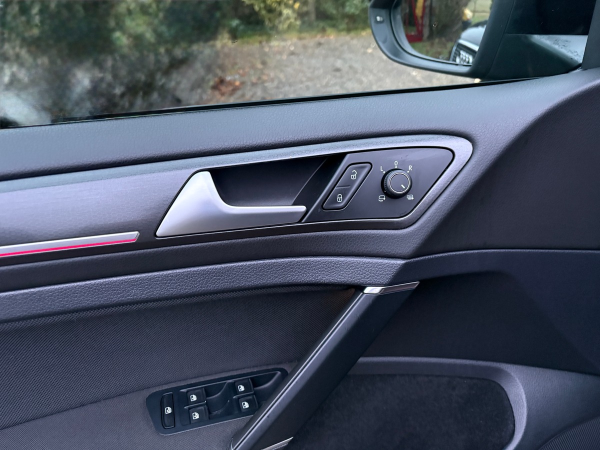 Volkswagen Golf 7 GTI 230CH Perfomance