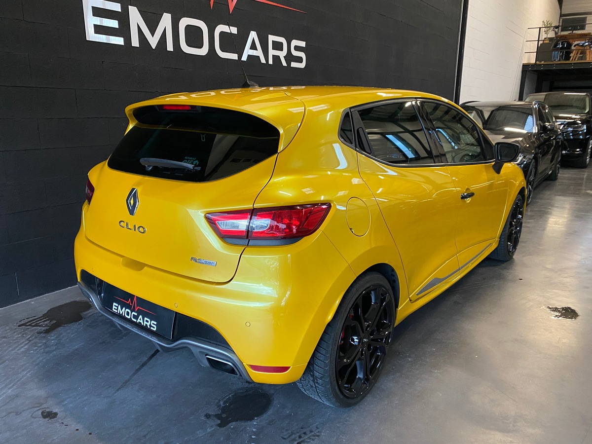 RENAULT Clio IV 1.6 TURBO 200 ENERGY RS EDC E6 JAUNE SIRIUS