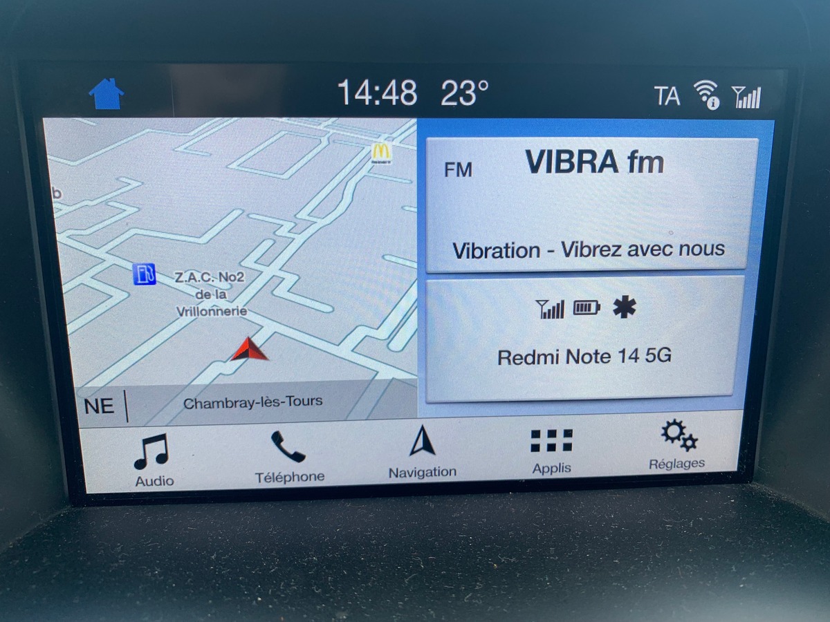 Ford C-max 170 chevaux | Titanium | Radar avant et arrière | Sièges chauffants | Apple car play