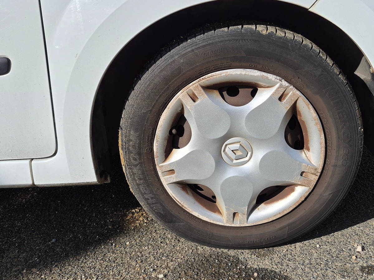 RENAULT Twingo II 1.2 16V LEV ACCESS