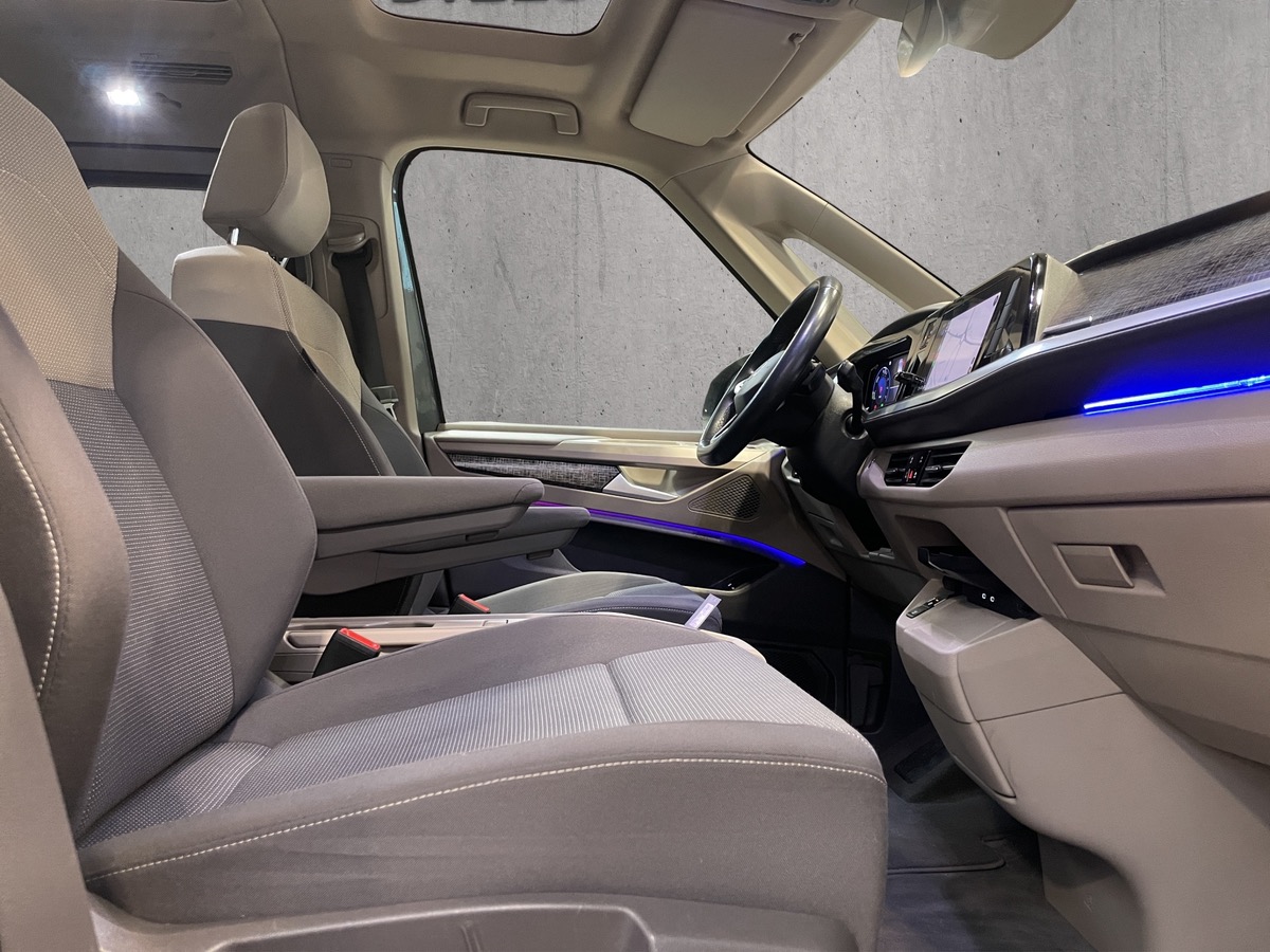 Volkswagen Multivan COURT 1.4 e.HYBRID 218CV DSG6 - ENERGETIC - CARPLAY/CAMERAS/LED AMBIANCE