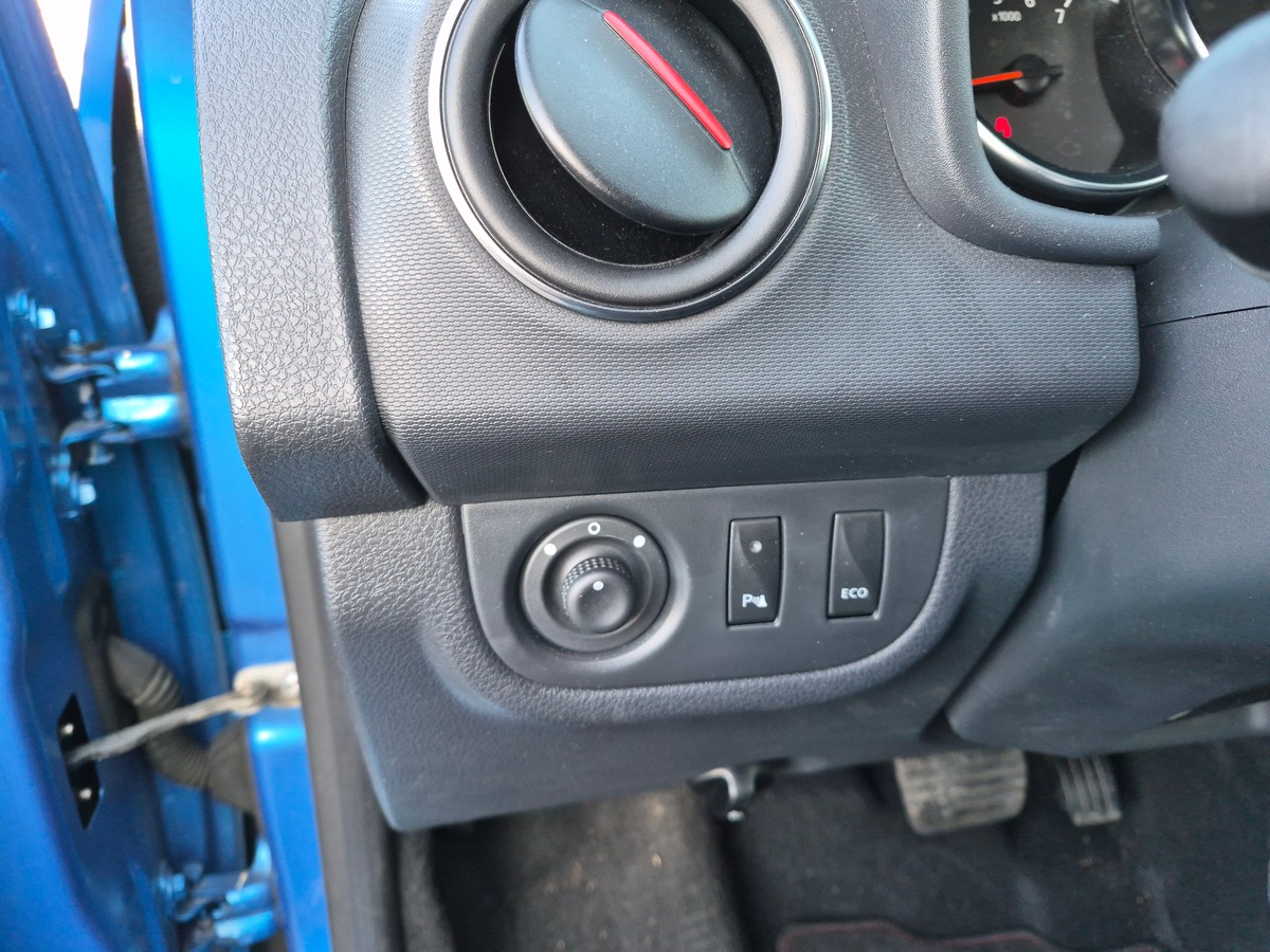 Dacia Sandero stepway 0.9 TCE 90 TECHROAD EASY-R