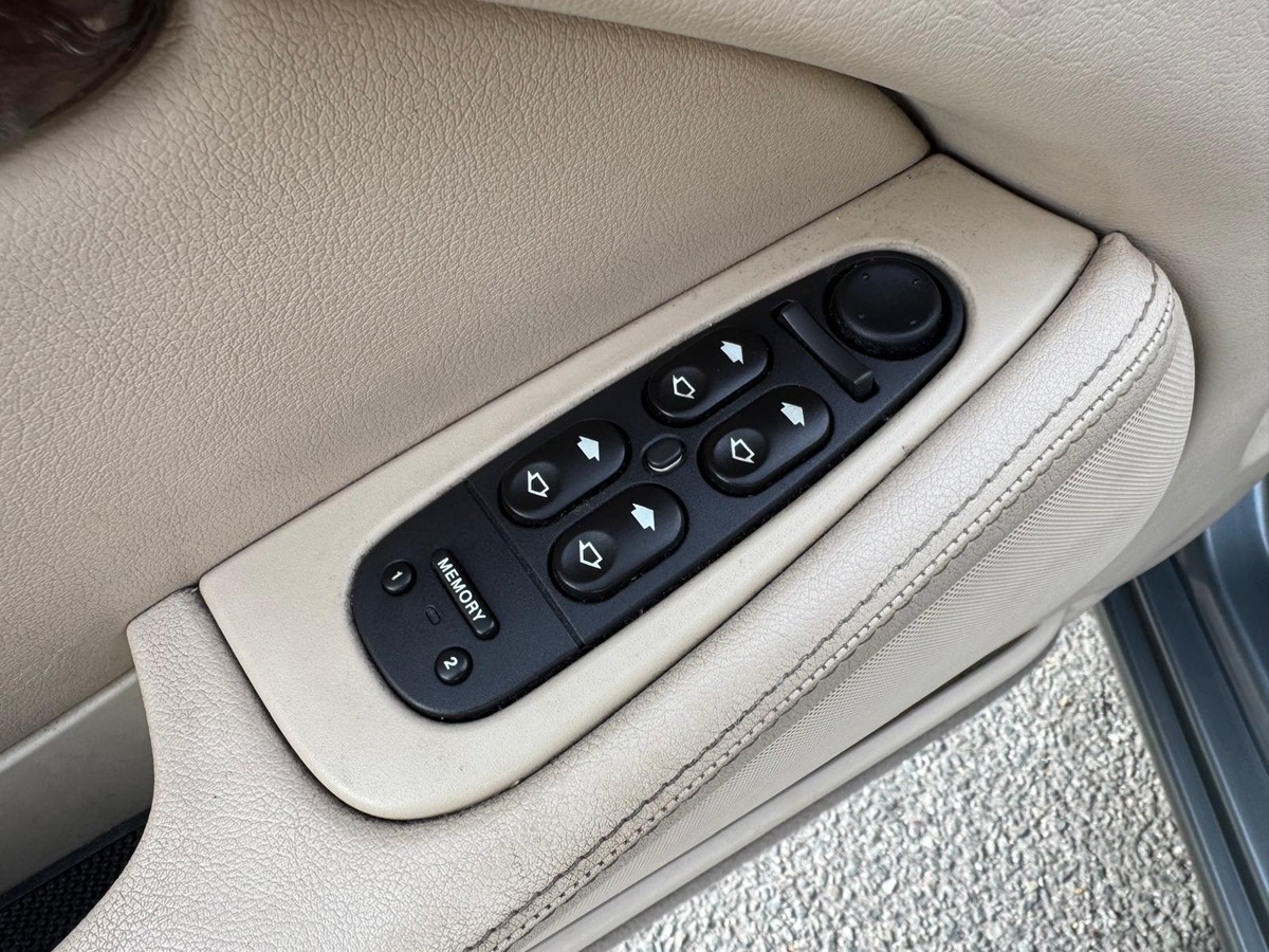 Jaguar S-Type 3.0 V6