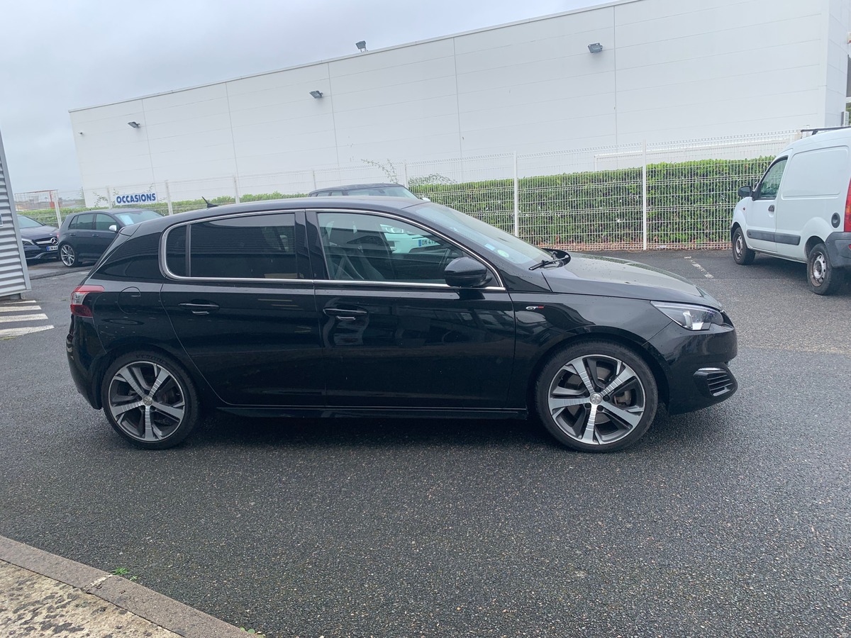 Peugeot 308 180 chevaux | GT | Toit panoramique | Caméra de recul | Régulateur de vitesse | GPS