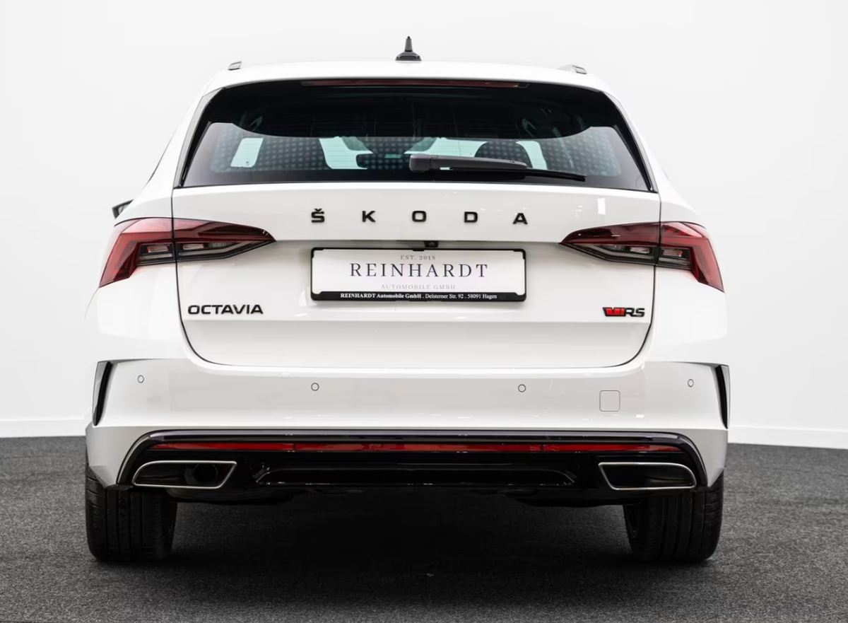 Skoda Octavia Combi IV 2.0 TDI 200ch RS DSG7 Attelage