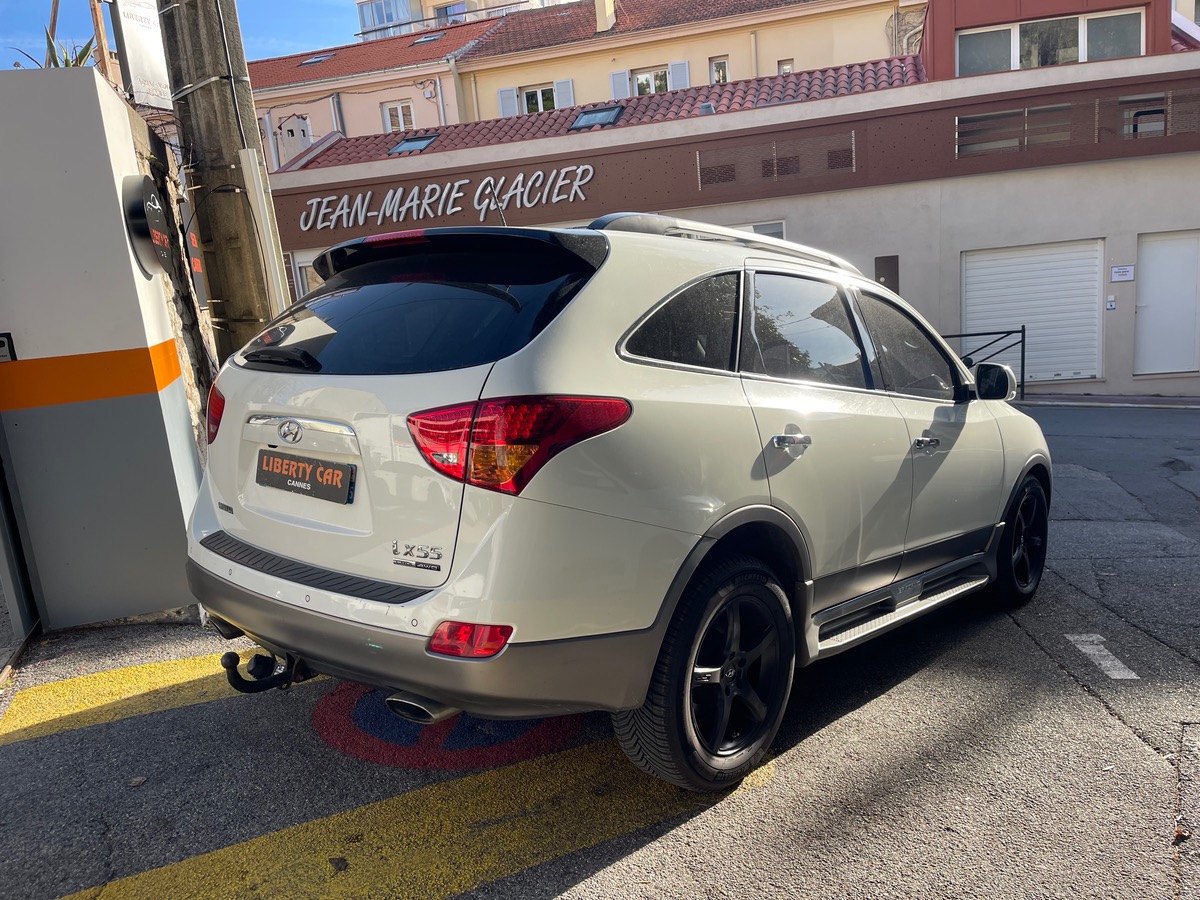 Hyundai ix55 3.0 CRDI 240 CV AWD /Toit Ouvrant /Tablettes/Télé Sièges arrières /7Places /Attelage