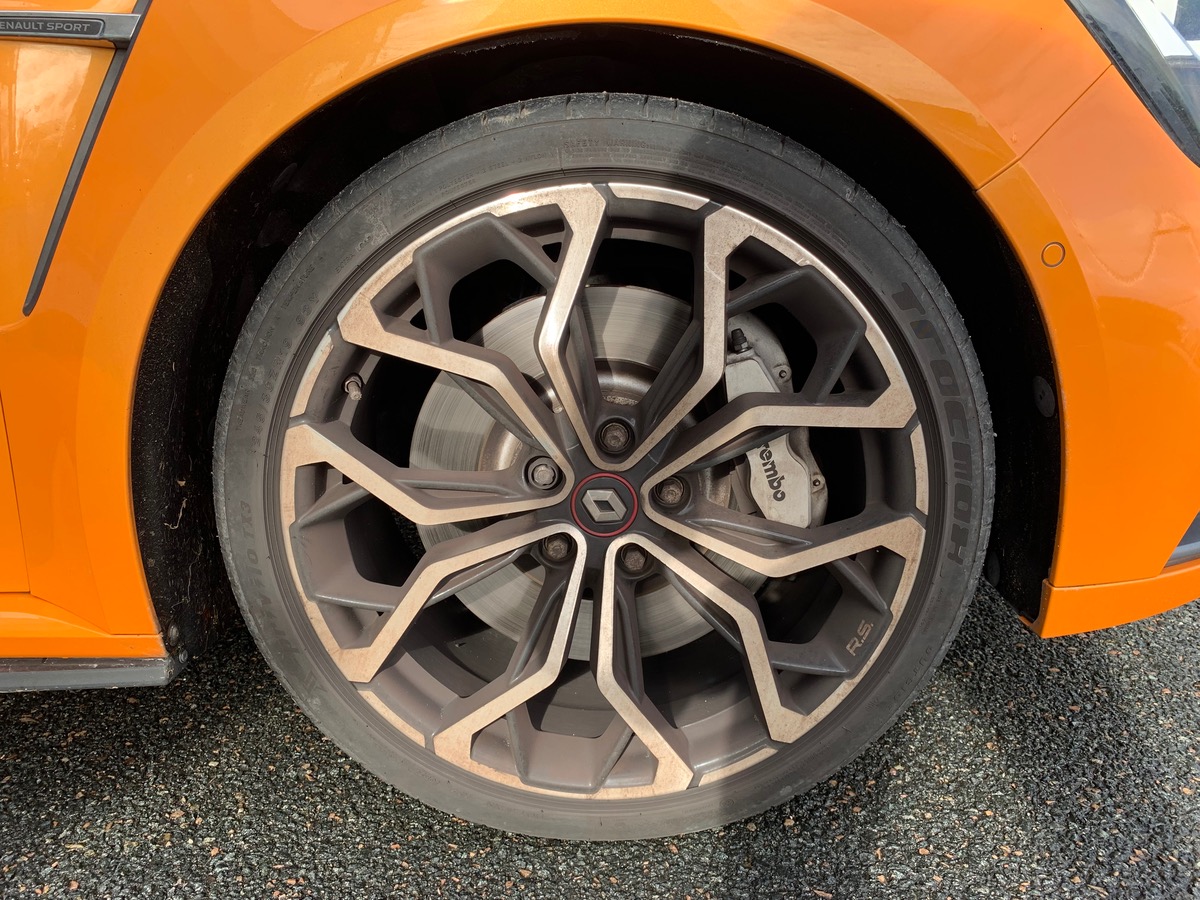 RENAULT Megane 280 ch | RS | JA 19" Interlagos diamantées | Affichage tête haute | GPS