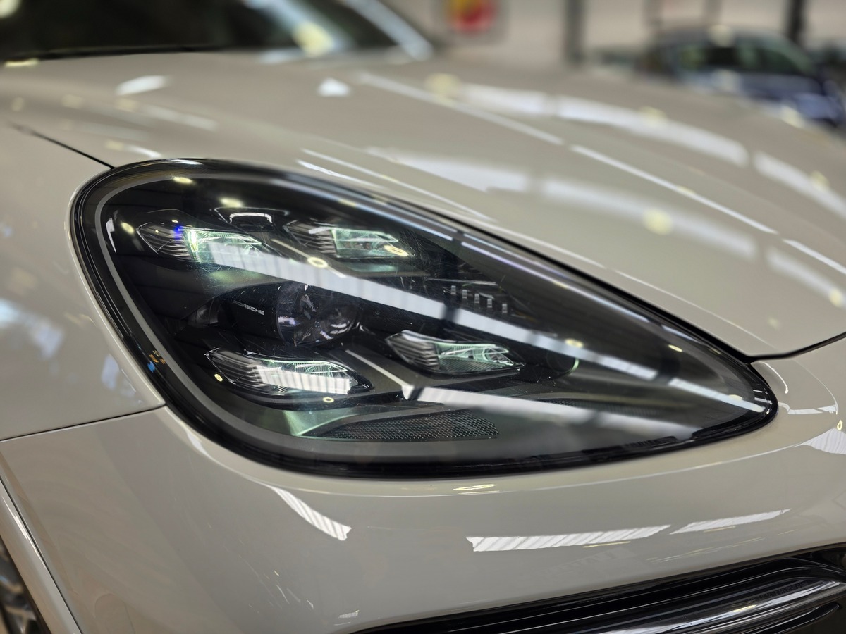 Porsche Cayenne COUPE E-HYBRID 462 FRANCAIS / CRAIE / PACK SPORT DESIGN