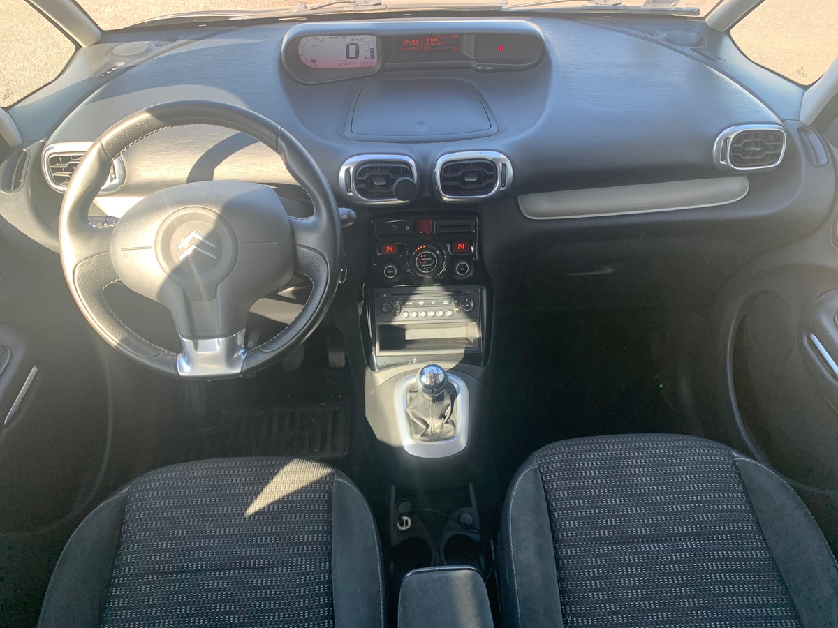 Citroën C3 Picasso 90 chevaux | Régulateur de vitesse | Climatisation | Attelage | Radar arriére
