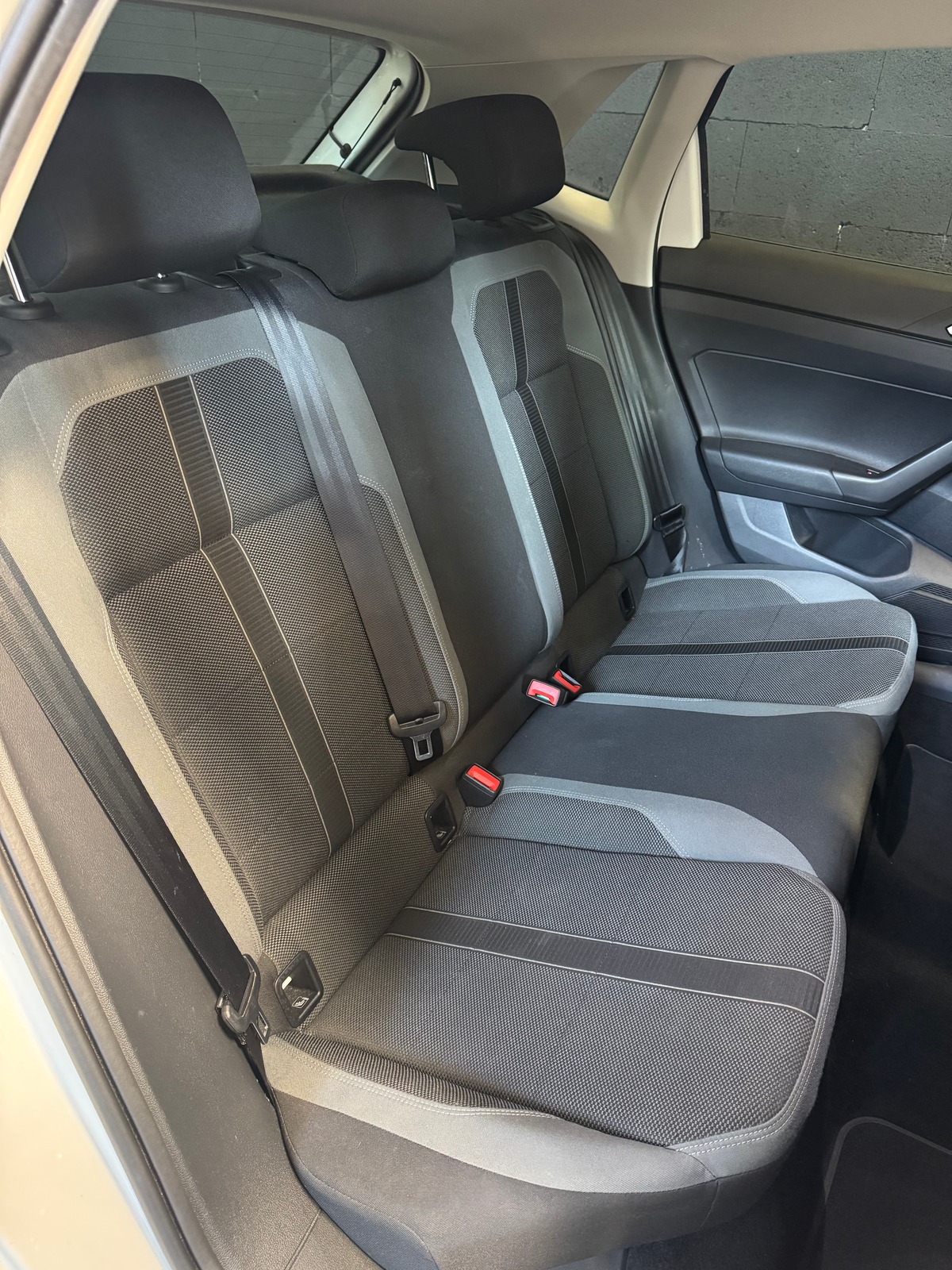 Volkswagen Polo VI 1.0 TSI 95 COPPER LINE 1ERE MAIN