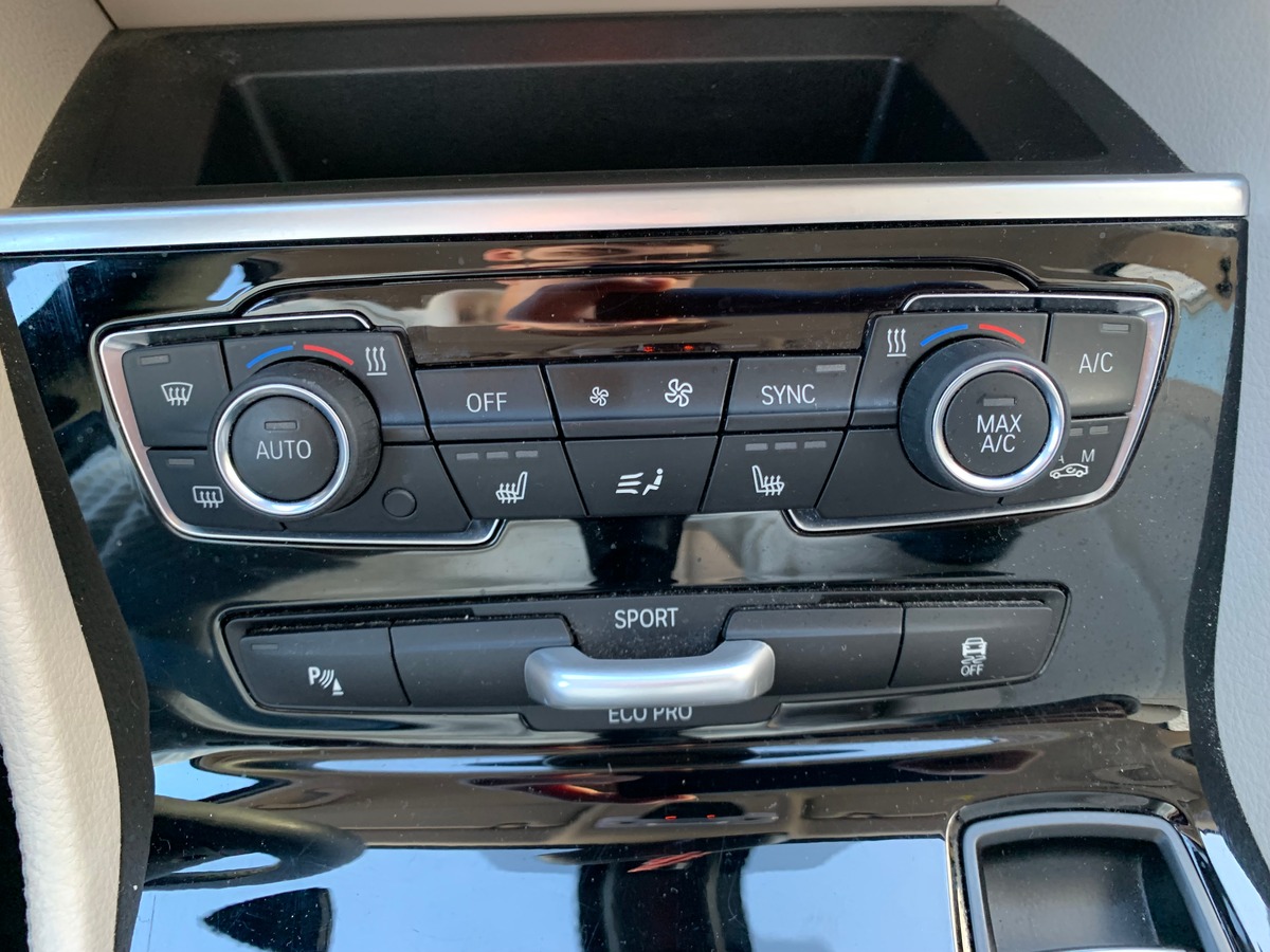 Bmw Série 2 Gran Tourer 140 | 7 places | Luxury | Caméra recul | Intérieur cuir | Coffre électrique