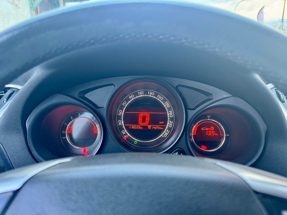 Citroën C4 (II) VTI 120 CV CONFORT SUIVI ENTRETIEN COMPLET