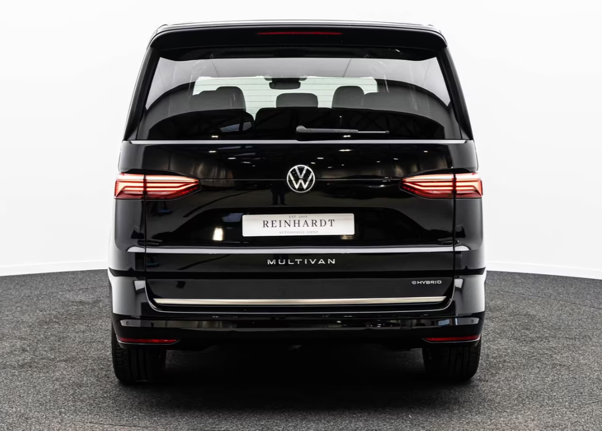 Volkswagen Multivan VII 1.4 eHybrid 218ch Style Court DSG6 - 7 places - Attelage