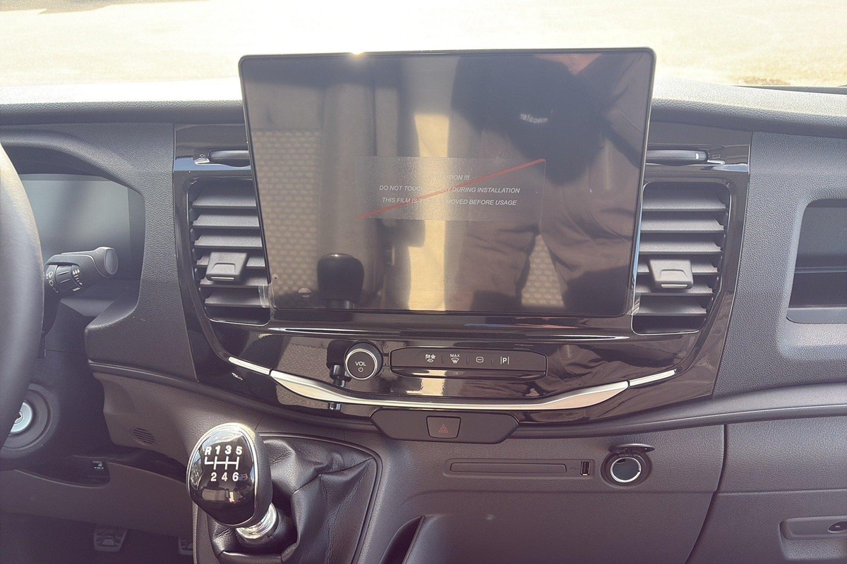 Ford TRANSIT Transit Fourgon T350 L3H2 2.0 ECOBLUE 130 S S TREND ( cles en mains )