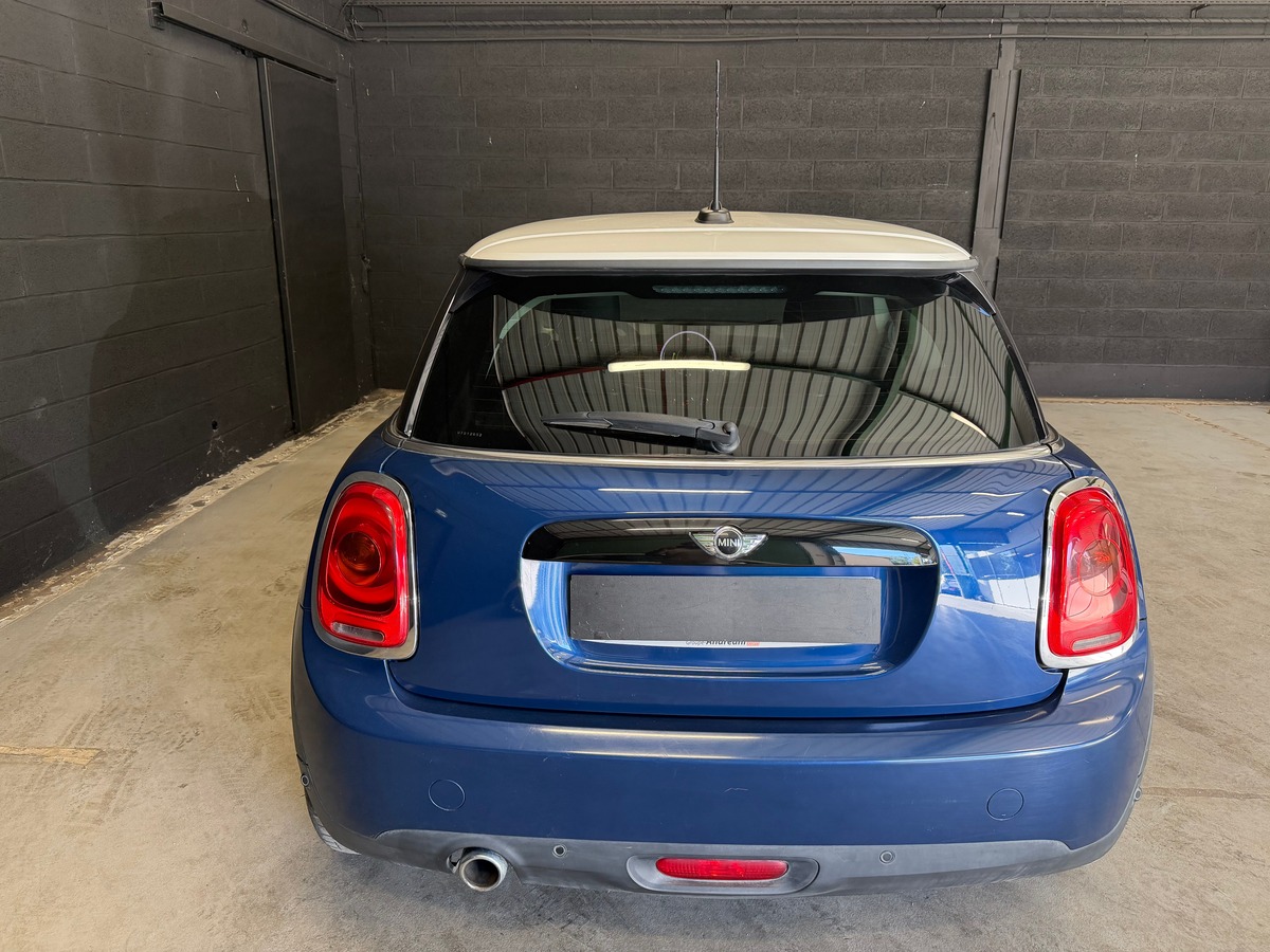 Mini Mini Cooper d 116CH Pack Chili