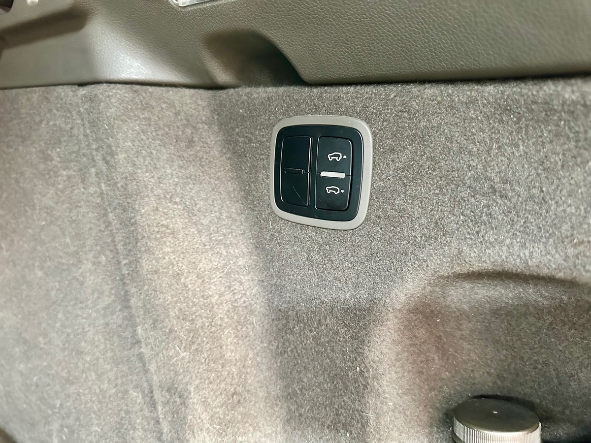 Porsche Macan S D 3.0 258 PDK Options++ l