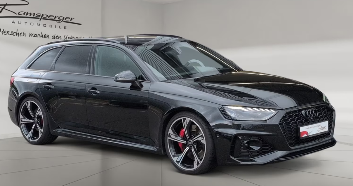 Audi RS4 Avant 2.9 V6 TFSI 450ch quattro tiptronic 8/Attelage/Bang&Olufsen/Toit ouvrant