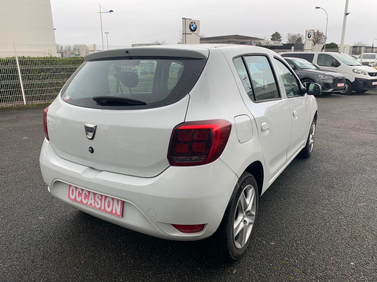 Dacia Sandero 90 ch | Lauréate | Phase 2 | GPS | Régulateur de vitesse | Climatisation | Bluetooth