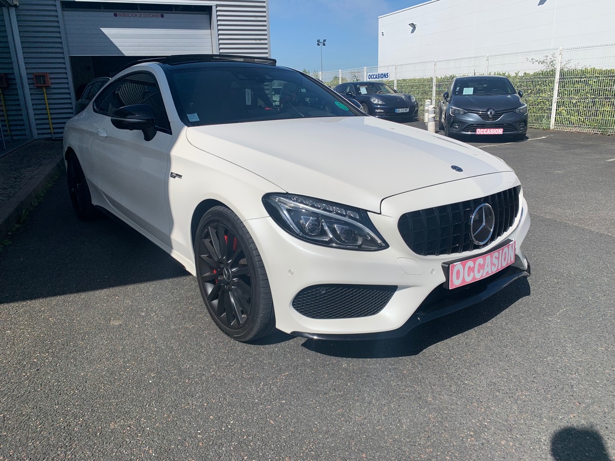 Mercedes-Benz Classe C COUPE 43 AMG 3.0 i V6  4MATIC 9G-TRONIC 367CH NIGHT EDITION