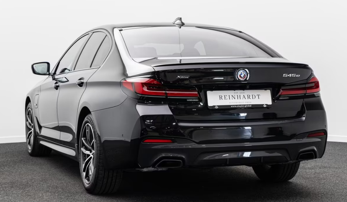 Bmw Série 5 VI 545eA xDrive 394ch M Sport Steptronic/Harman-Kardon/Toit ouvrant/Pack innovation