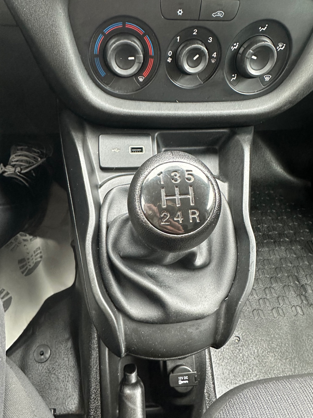 Fiat Doblo 1.3 MJT 95CH LOUNGE PRO 3 PLACES / PRIX HT