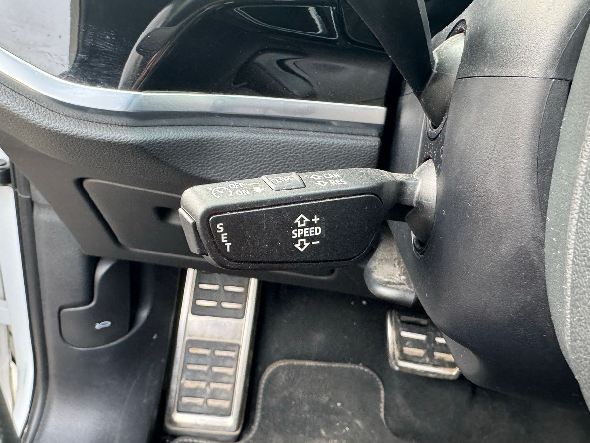 Audi Q3 II 45 TFSIE 245 S Line S Tronic BVA