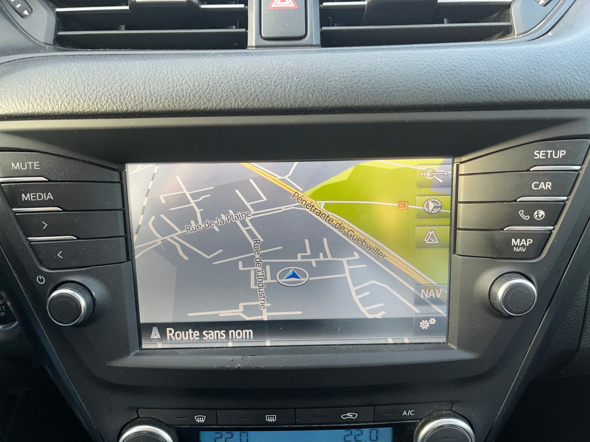 Toyota Avensis SW 2.0 D-4D 143ch, EXECUTIVE, ATTELAGE, RADAR, SIEGES CHAUFFANT, TOIT PANORAMIQUE