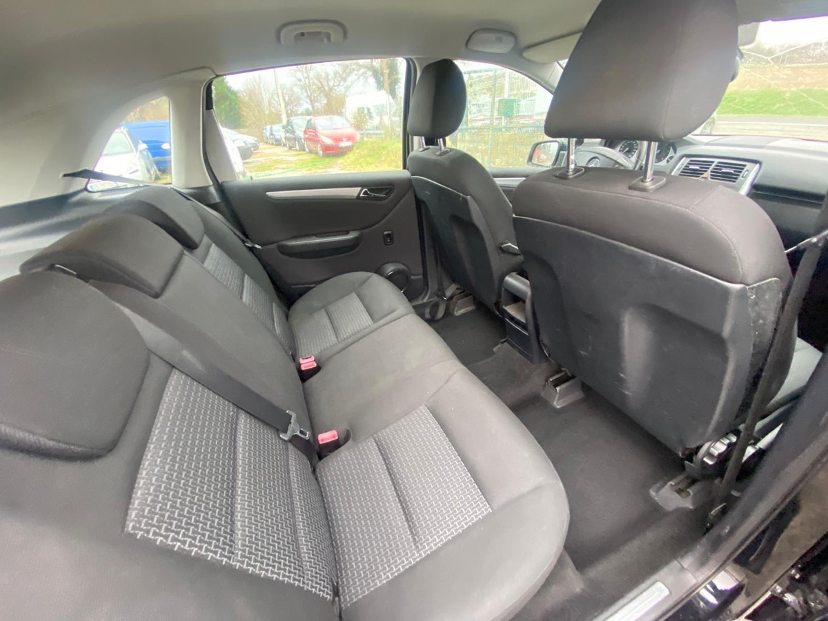 Mercedes Benz CLASSE B b 180 cdi 2.0 110cv 3990 euro