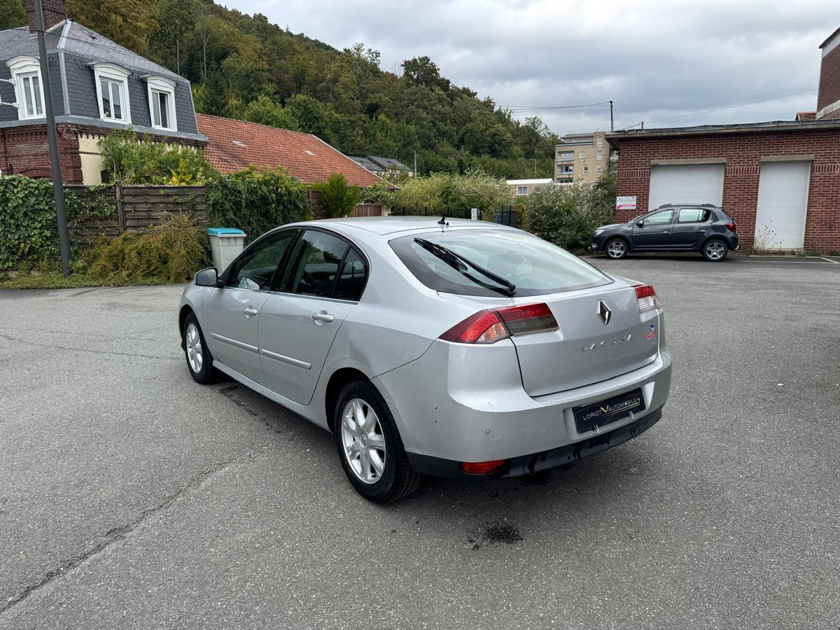 RENAULT Laguna III 1.5 dCi Black Edition - Révisée - Garantie