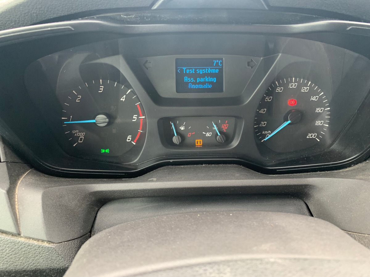 Ford TRANSIT 155 | Trend | Kit mains-libres Bluetooth | 1 Porte latérale coulissante | Climatisation