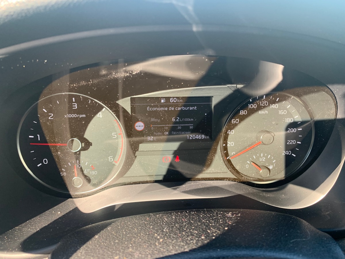 Kia Sportage 115 ch | GT Line | Caméra de recul | Apple car Play Android Auto | Régulateur vitesse