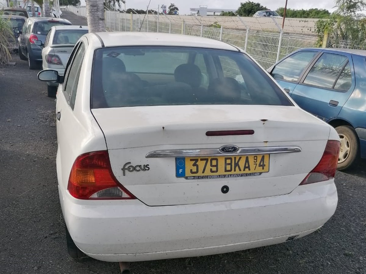 Ford Focus EN ETAT ESSENCE 1.6 SPORT AUTO 