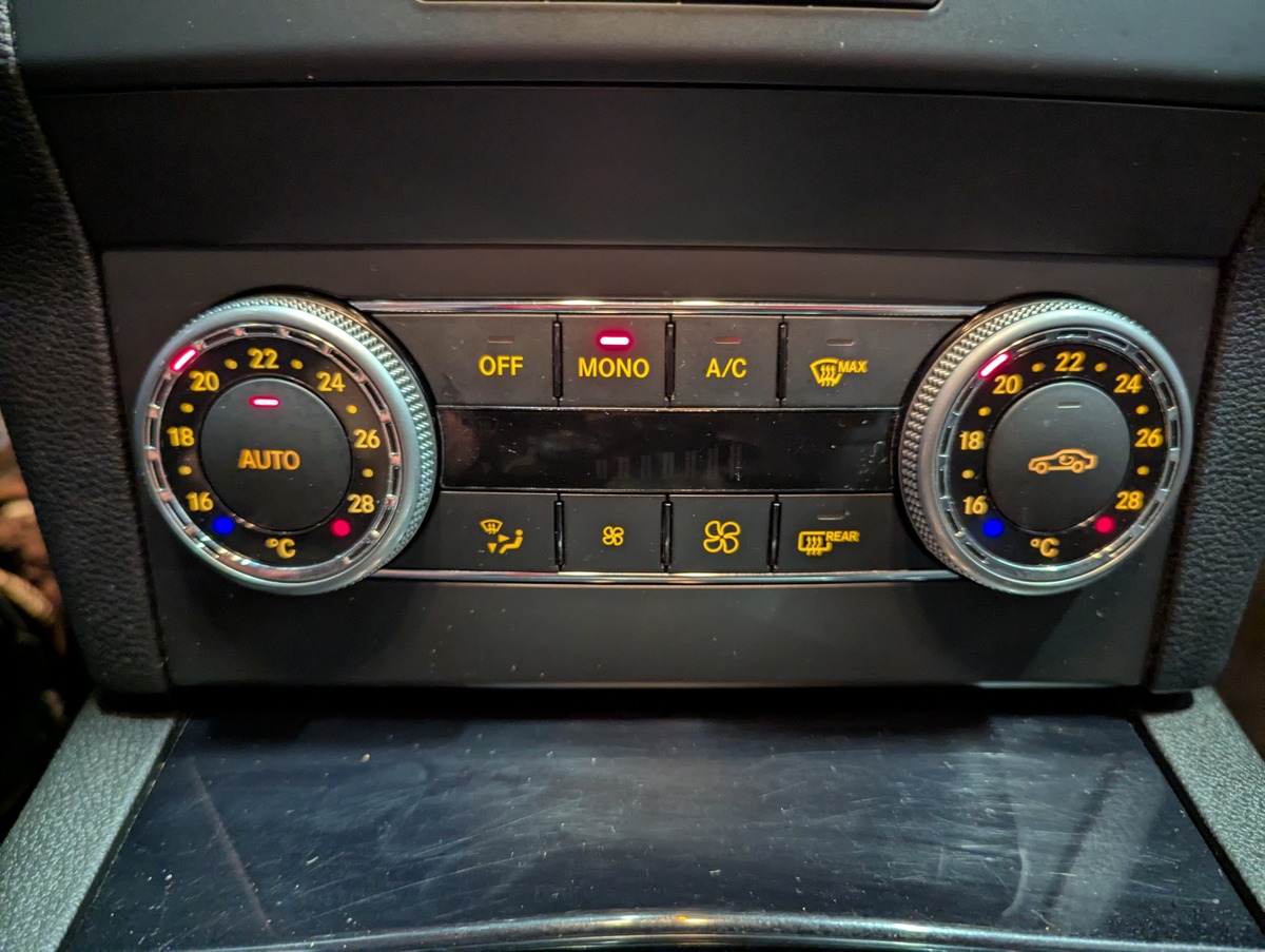 Mercedes Benz GLK 350CDI 4 MATIC AVANTGARDE
