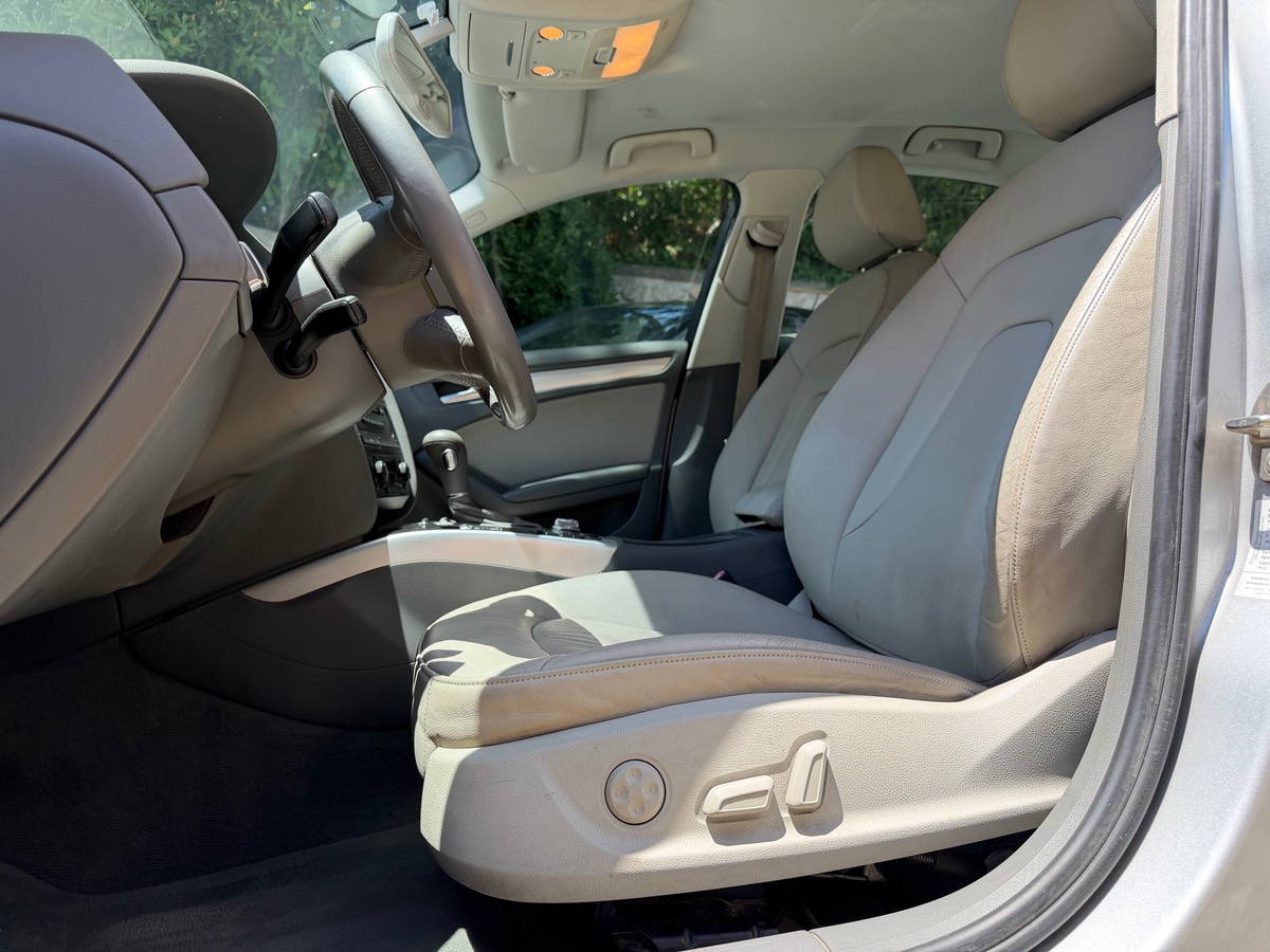 Audi A4 2.7 TDi V6 190 CV / Ambition Luxe / Boîte auto / Caméra / Km Réel