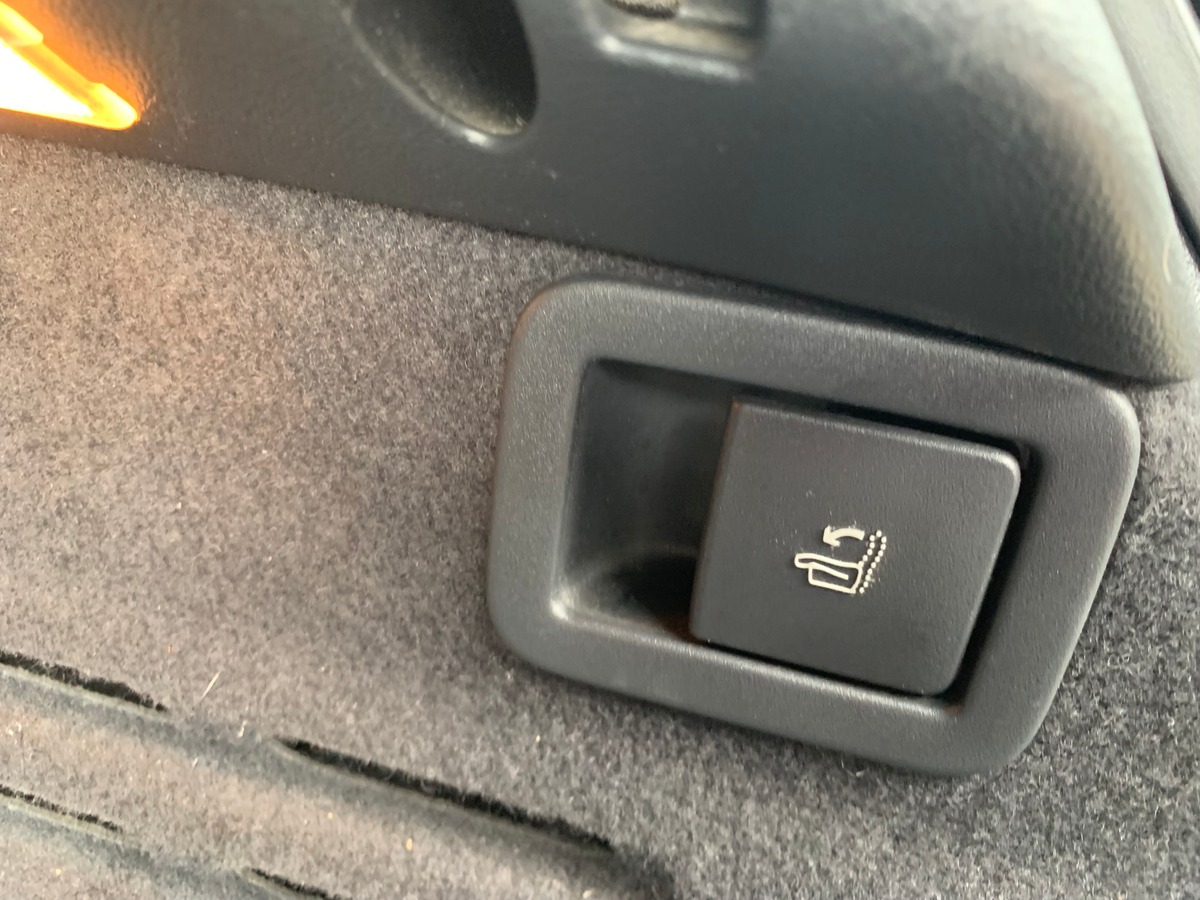 Peugeot 3008 200 ch | 2.0 e-HDi HYbrid4 Pack ETG6 + Electric | GPS | Bluetooth | Régulateur vitesse